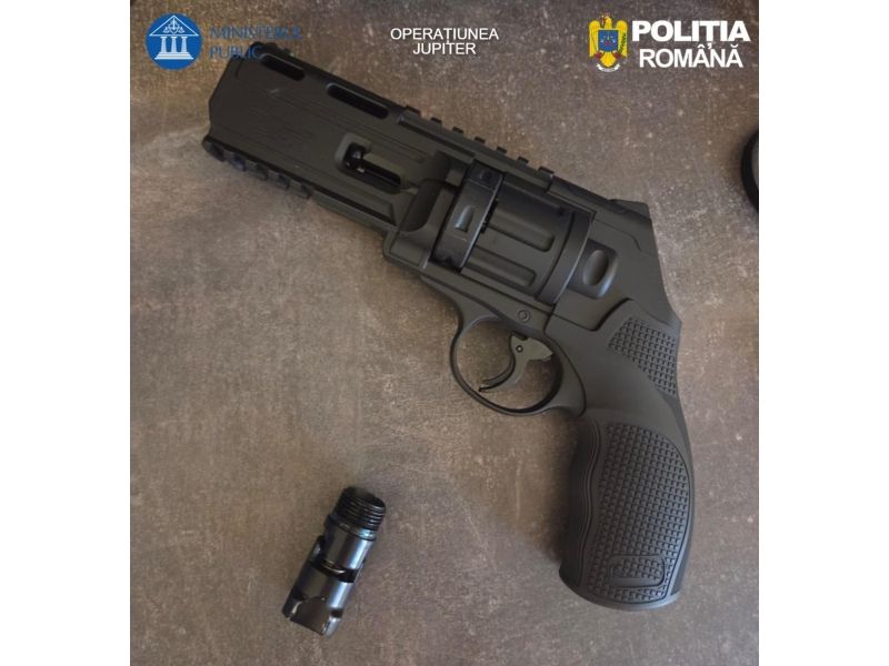 Perchezitie arme