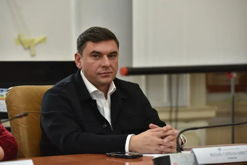 Podcast: Ciprian Blejan despre prioritățile AUR Bihor și relația cu sistemul (+2)