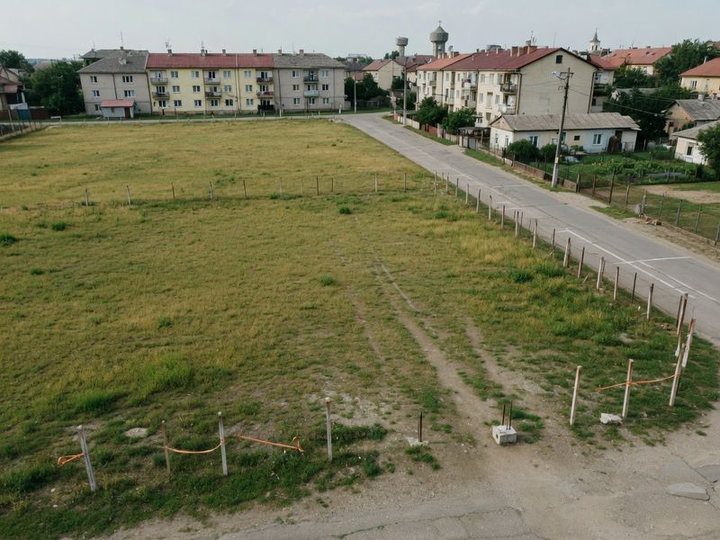 CJ Bihor scoate la concesiune un teren de 3.675 mp din Ștei