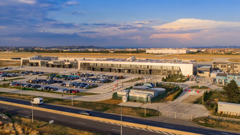 Eșecul Air Oradea: Primăria Oradea cere explicații după suspendarea rutei spre Londra