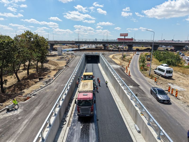 Pasajul de la Jumbo primește asfalt din bani PNRR. Lucrările, la 85%