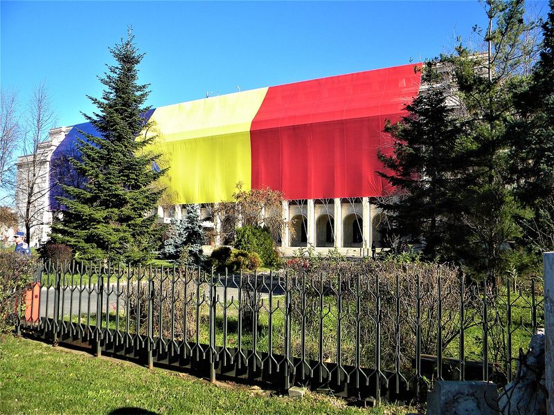 Clădire de instituție publică