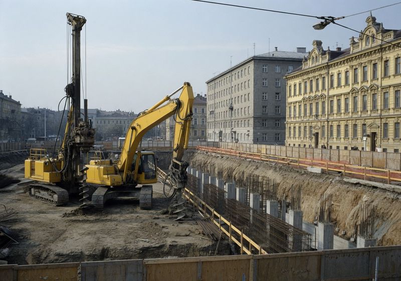Peste 114 milioane de lei din buzunarul orădenilor pentru pasajele de la Crișul și Gară