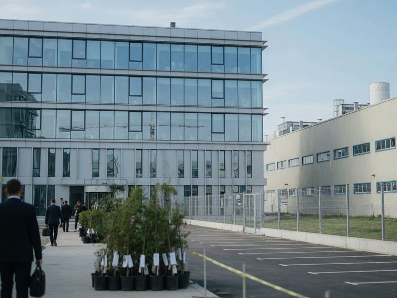 Peste 550 de locuri de muncă în Bihor: Oradea concentrează 60% din oferta angajatorilor