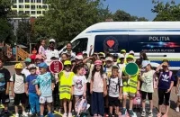 Polițiștii bihoreni, în campanie preventivă pentru o vacanță de vară sigură