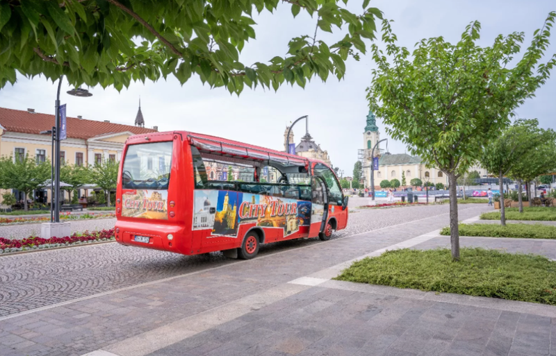 Programul autobuzului turistic din Oradea pe 3 și 4 octombrie